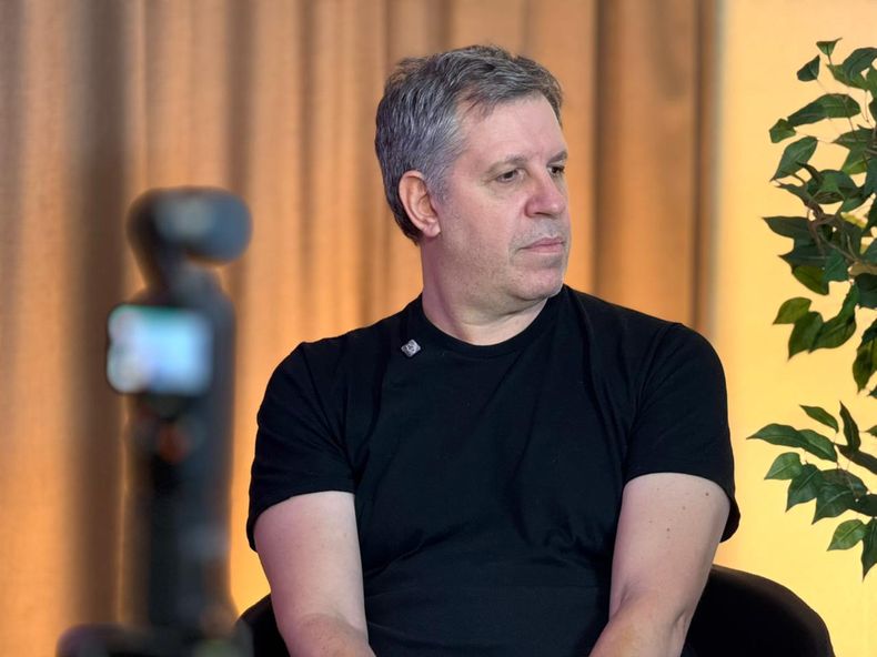 Pablo Catalani: más de 25 años gestionando marcas para la industria de la construcción. Cofundador y coordinador de Red Edificar Mendoza.